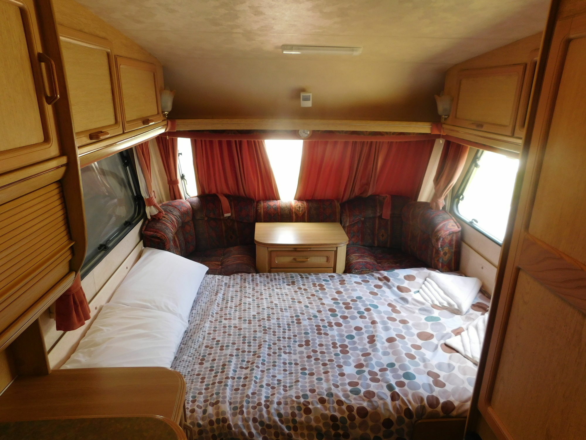 Russell Top 10 Holiday Park Экстерьер фото